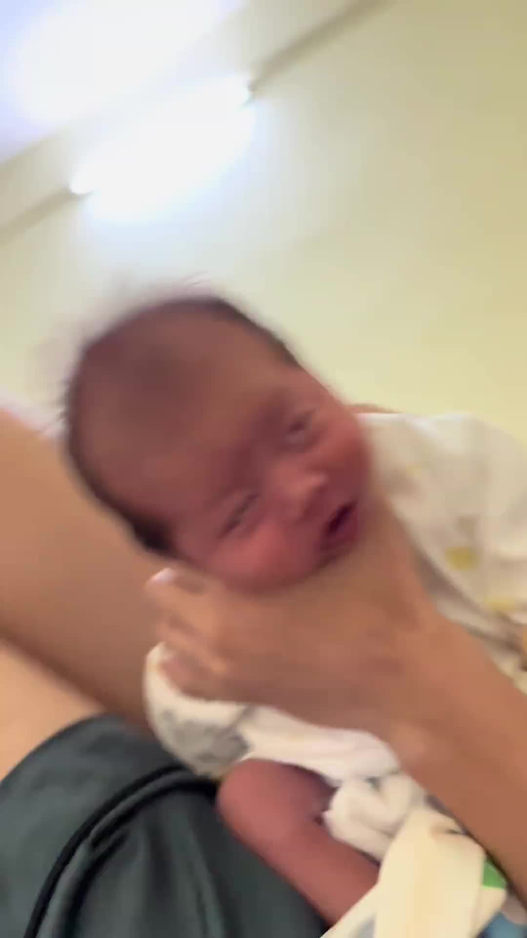 宝：不吃了！不吃了！再也不吃了！