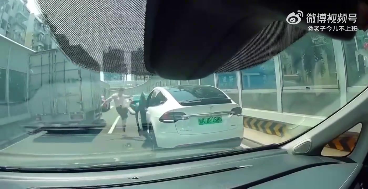 年轻就是好，喜提年假！
