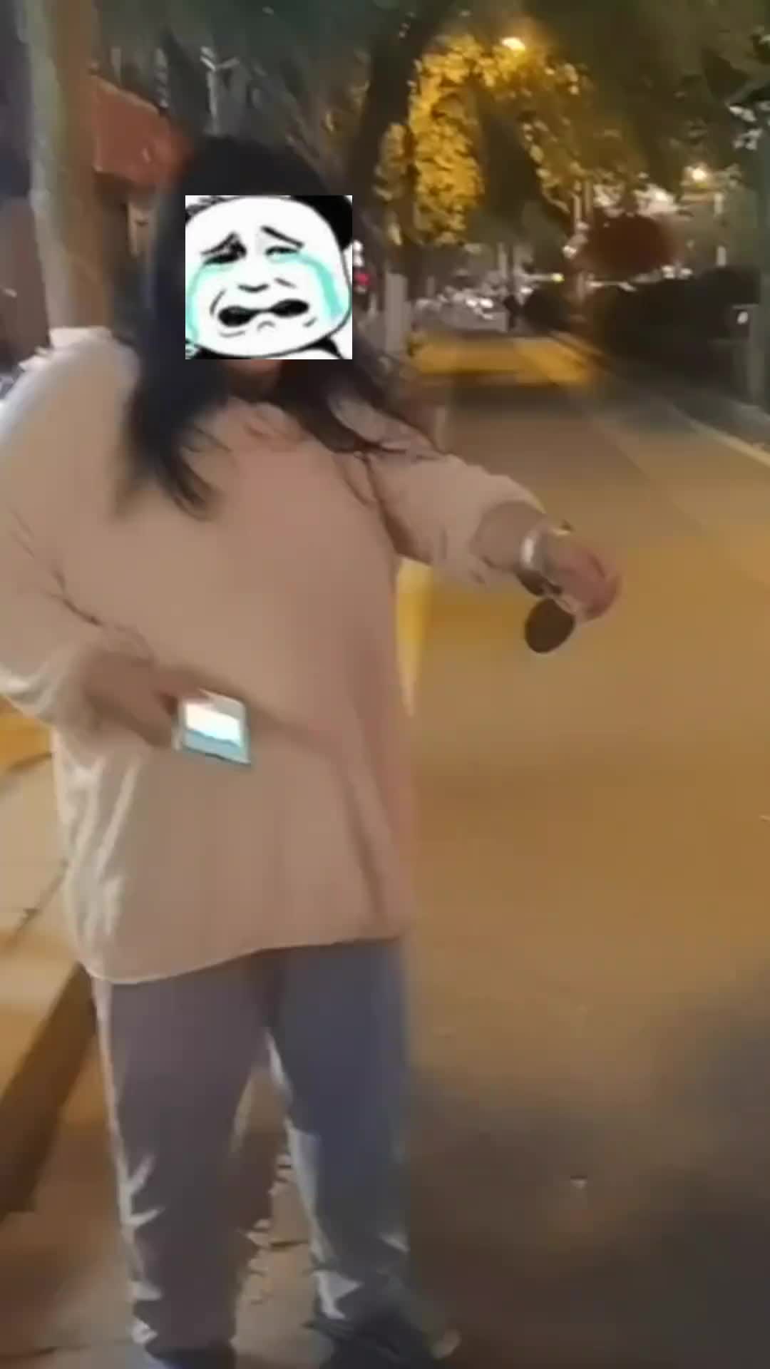不要把手伸进危险的地方
