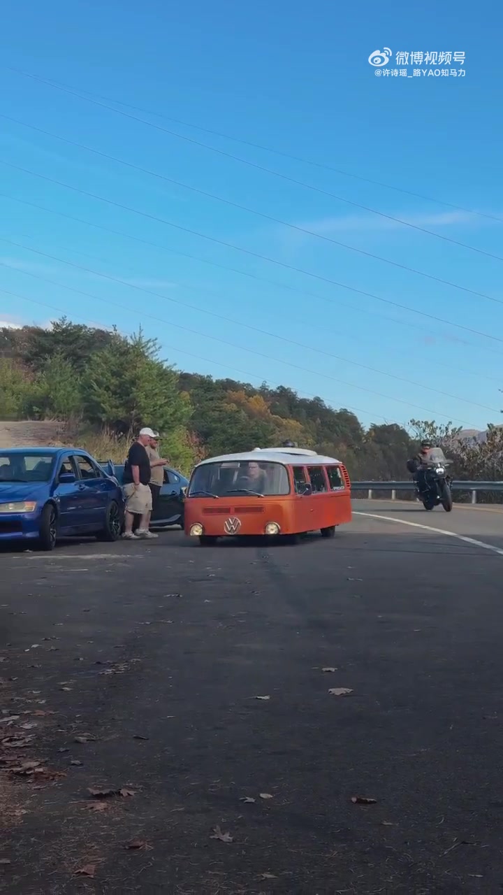 大众T2改的半截车，还带气动悬挂你受得了嘛