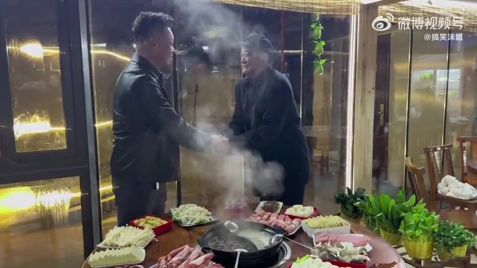 这个也太像了吧，长相声音口音全对啊