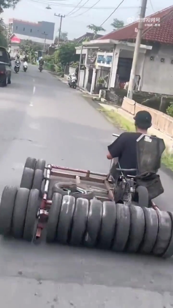 这车牛啊，13驱吗