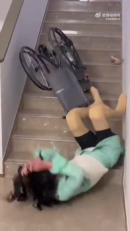 现在拍视频都这么下血本么