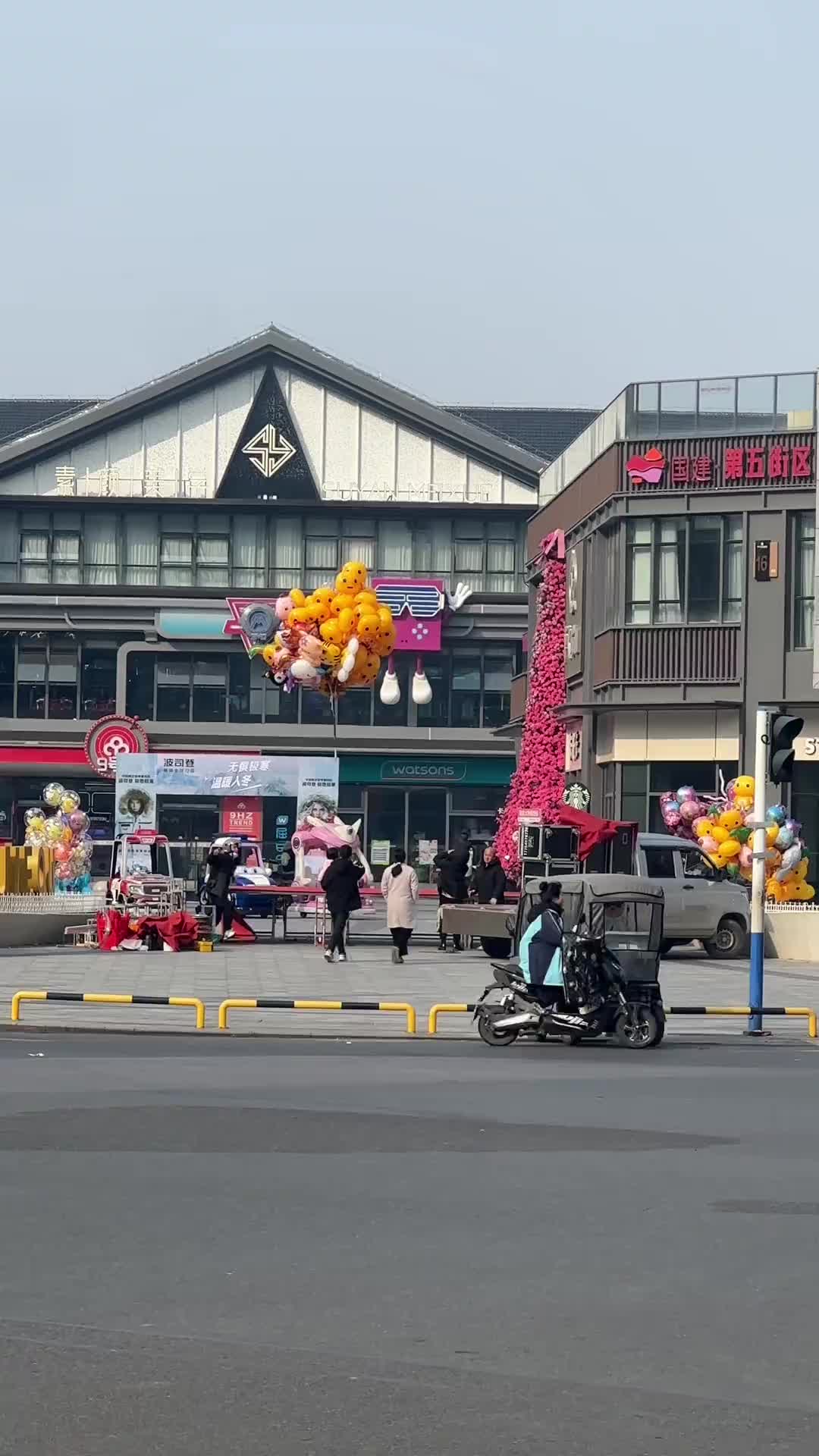 那么近，又那么远！