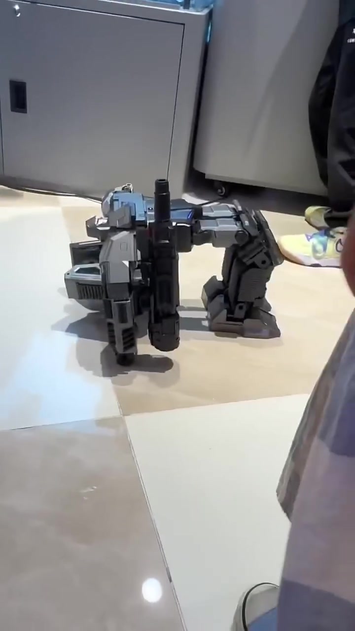 这个不建议给孩子玩，因为我小时候没有玩过