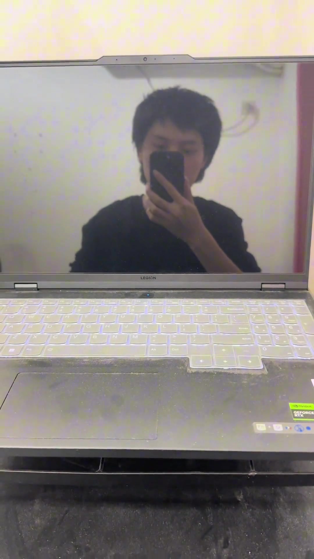 刚买的拯救者，服了