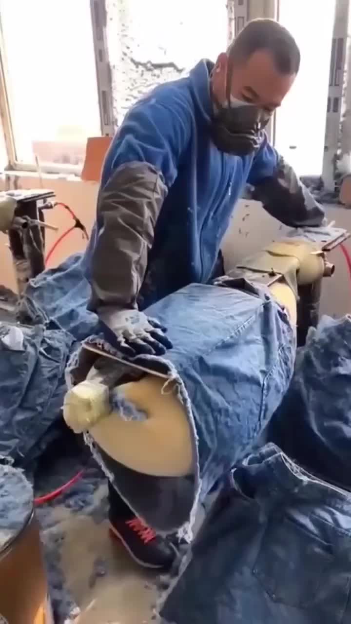 那个牛仔裤没看懂是怎么弄的，有点神奇！