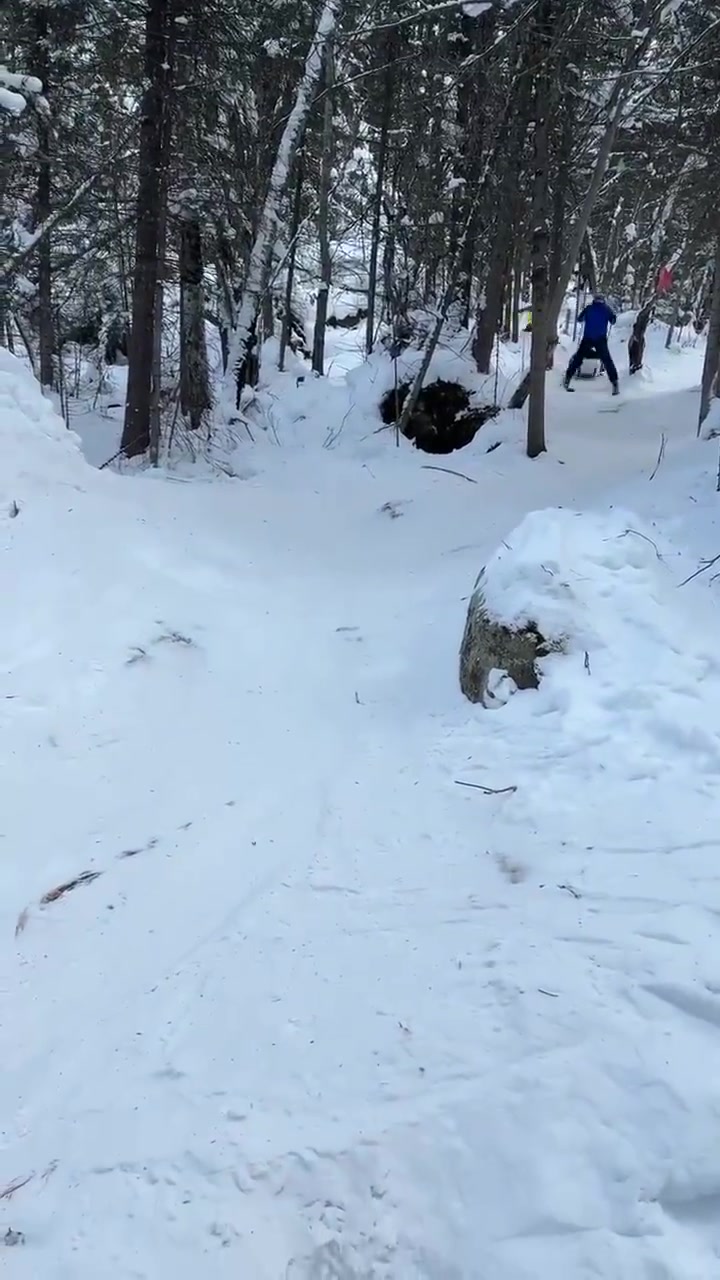 滑雪千万注意安全