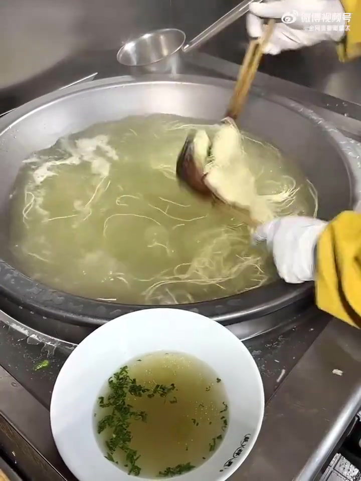 厨师的捞面技巧！