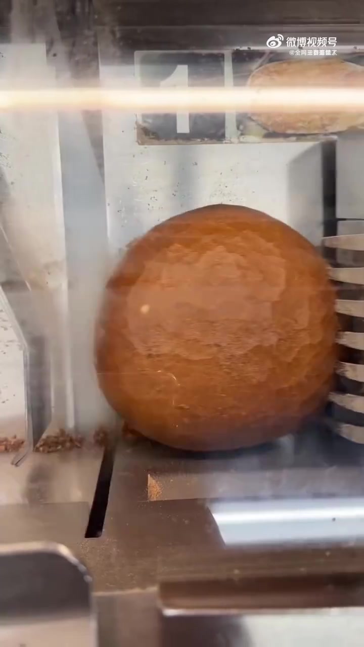 面包切片机今天杀个面包吃！