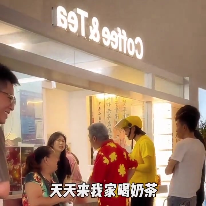 叛逆期的老爸和崩溃的闺女