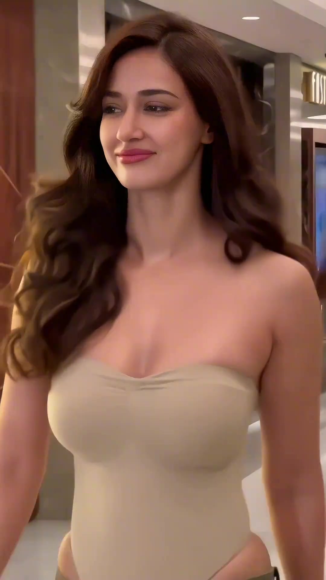 印度第一美女，选美冠军迪莎帕塔尼可！