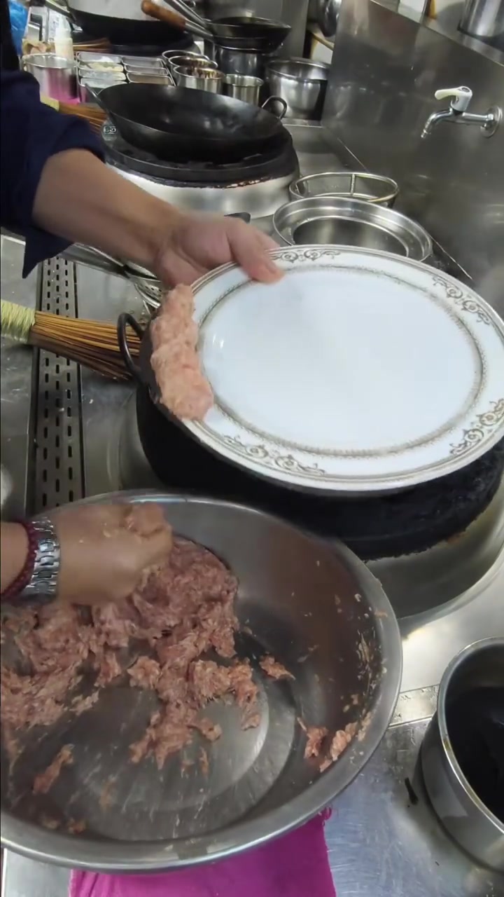 直接挤到锅里老板不同意吗