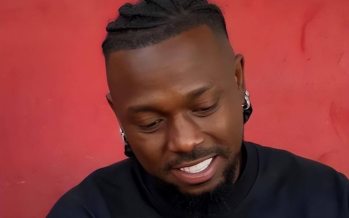 前途毁了！费南多9个月无球可踢，身价缩水9成，仍然想回中超踢球