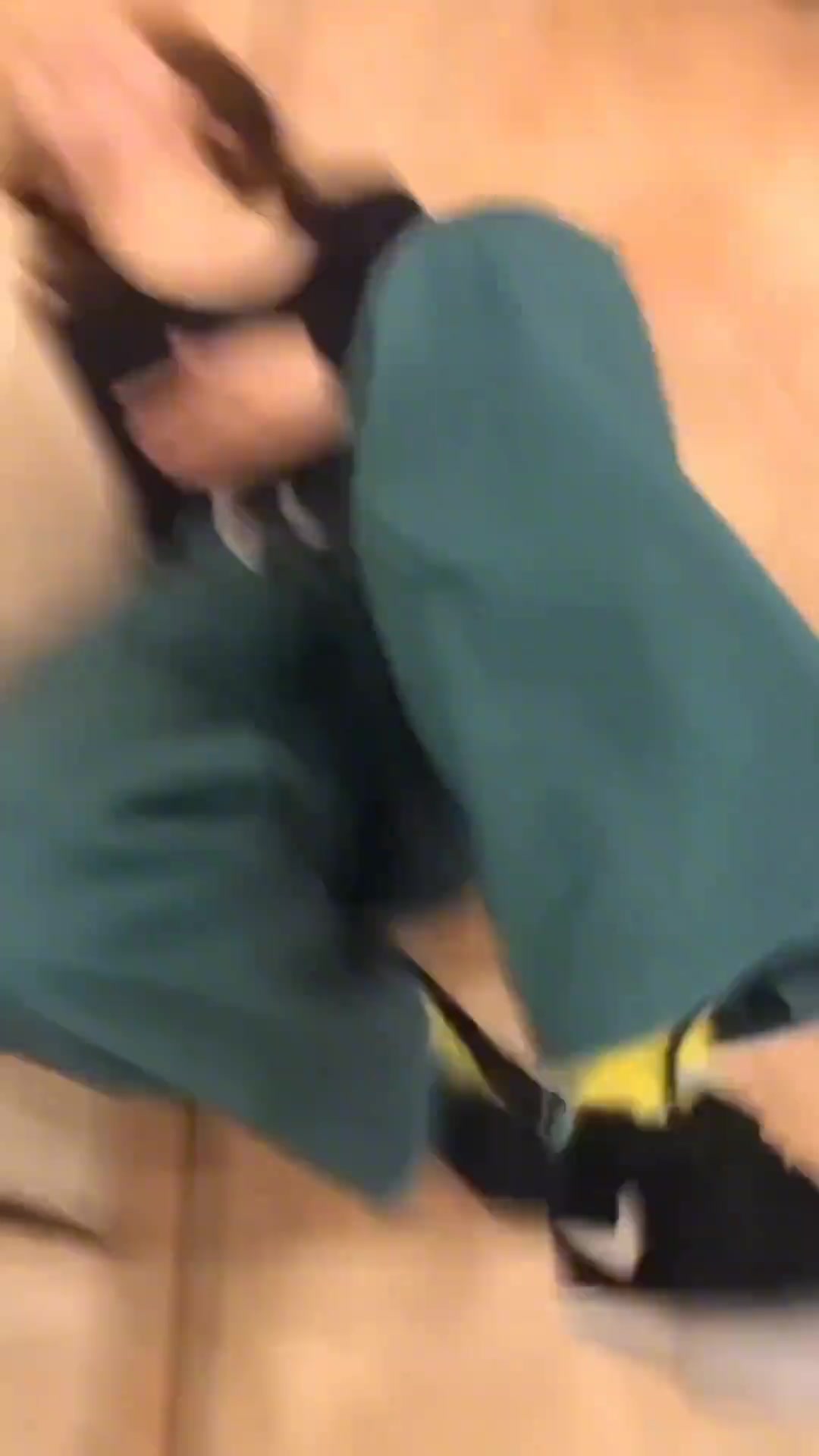 笑不出来，这磕一下是真疼啊！