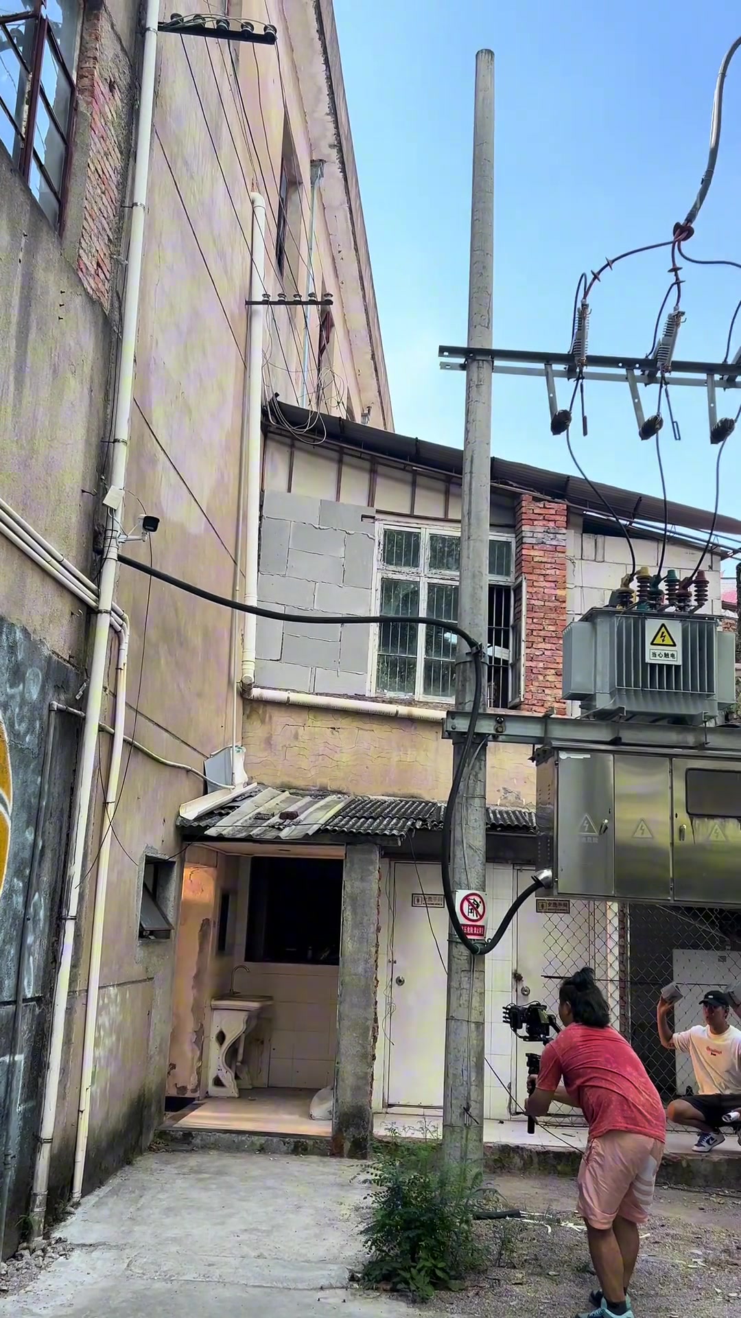 这样拍片，我觉得把女主给我拍我能拍更好...