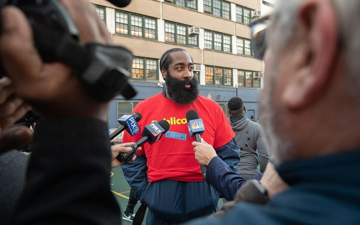 170斤的哈登与玻璃人加兰：快船骑士的这场豪赌到底图什么