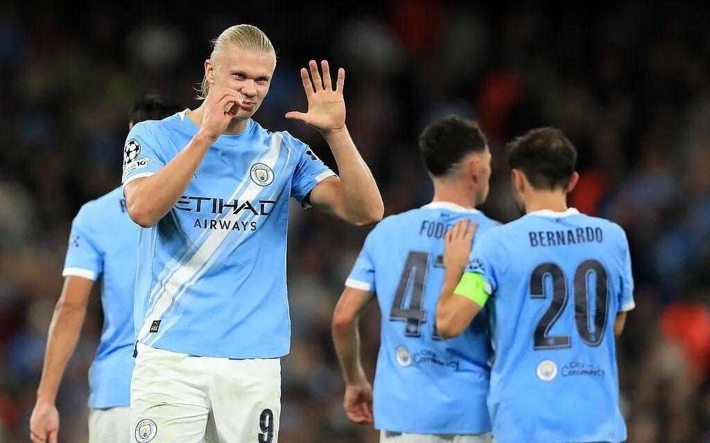 欧冠开门红！哈兰德多库建功曼城2比0拿下10人那不勒斯