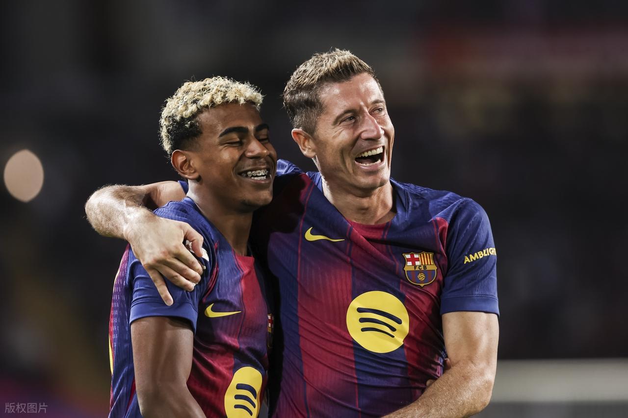 西甲最新积分战报升班马继续不败超马竞进前4巴萨力压皇马登顶