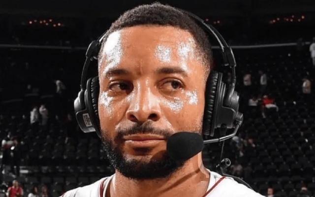 险胜！康宁汉姆空砍31+11，鲍威尔又轰36+2，快船真该保持不动啊