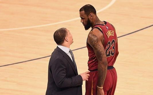 泰伦卢：骑士执教时光美妙无比一切都始于勒布朗詹姆斯