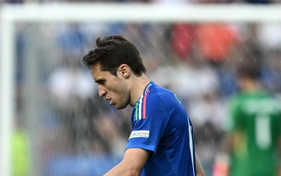 意媒：基耶萨可能冬窗回意甲，国米和米兰都在密切关注