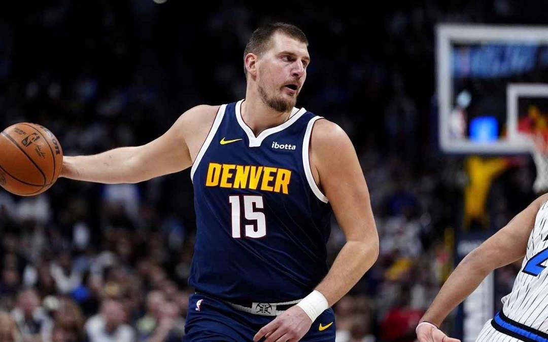 神，约基奇史诗般的近3场比赛表现，在NBA历史上前所未有