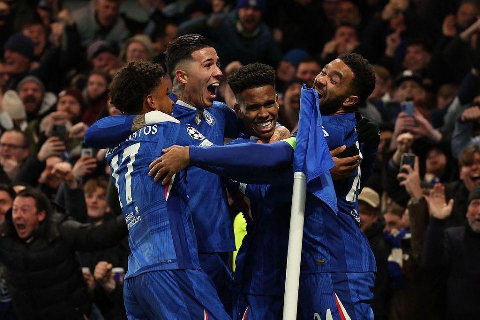 欧冠综述：切尔西30十人巴萨！曼城爆冷02药厂尤文+穆帅获首胜