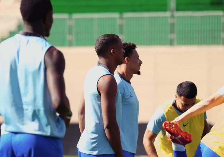 中超大变天！成都云南争冠，大连破二年级魔咒，鲁沪津沦为保级队