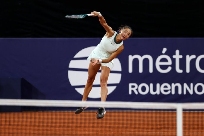 WTA250鲁昂站1/4决赛，4号种子袁悦0-2不敌斯蒂文斯，止步八强