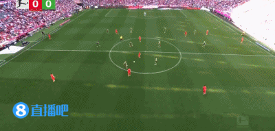 拜仁开场4分钟领先！兹沃纳雷克抽射破门，戴维斯献助攻