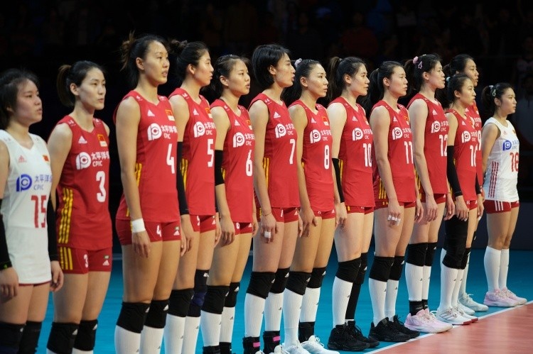 中国女排凌晨迎战韩国，将与日本、意大利等队争夺4张奥运门票