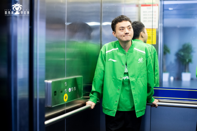 迎战强敌！WBG晋级败者组决赛将对阵TES 常规赛中遭对手横扫