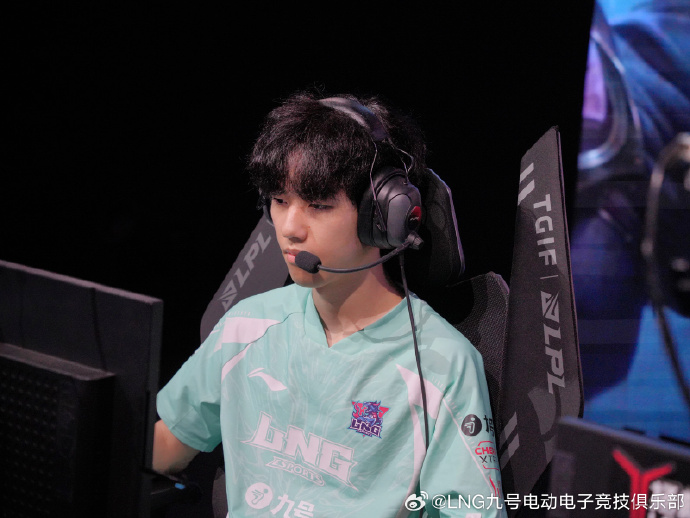 【背锅侠】LNG不敌WBG止步第四 本场BO5谁的问题最大