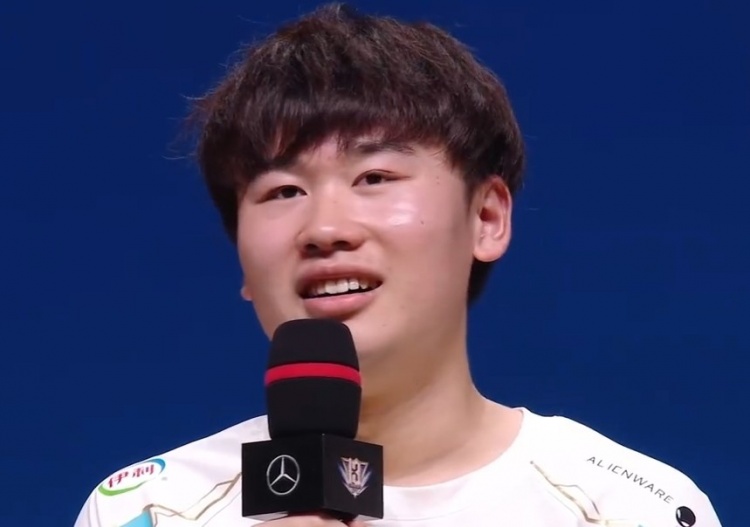 Wei：这两年落差有点大，曾经怀疑过自己，这次夺冠让我重拾自信