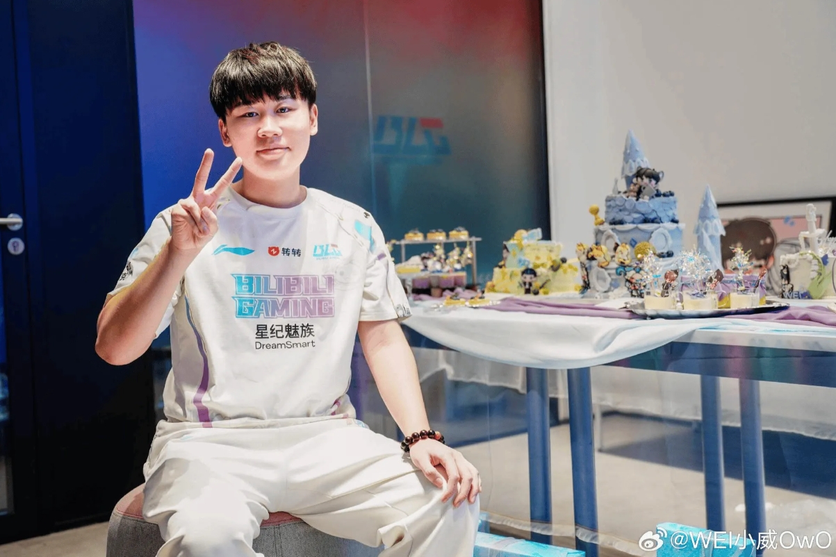 永别了牢笼！Wei今天没有随BLG去现场，同时IP显示在陕西，疑似在找队伍