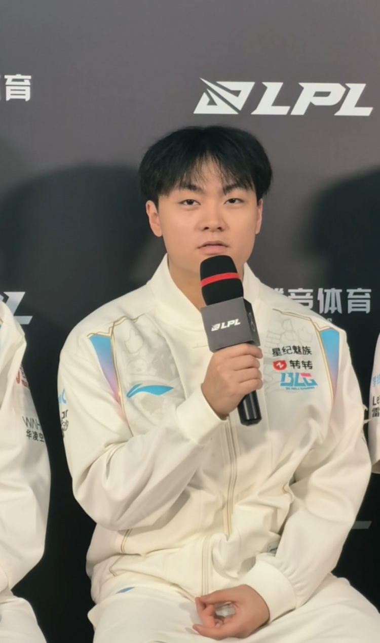 之前到底是谁的问题？Beichuan：队友线上优势 打野就能玩的简单