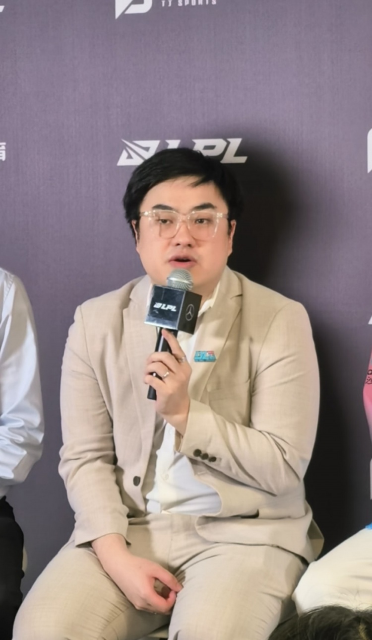 赢了一起狂！教练：不要每次都让我选一个MVP 赢了五个人都打的好