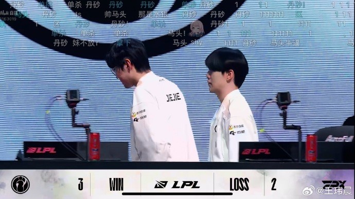 媒体人：Theshy剑魔在回家局请神请到了S8的自己 仁川双C真尽力了
