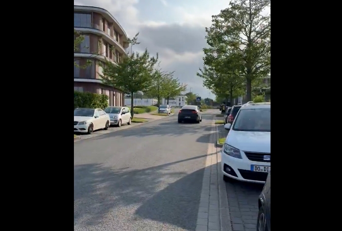 记者：吉滕斯对转会告吹感到非常沮丧，他已驾车高速驶离训练场