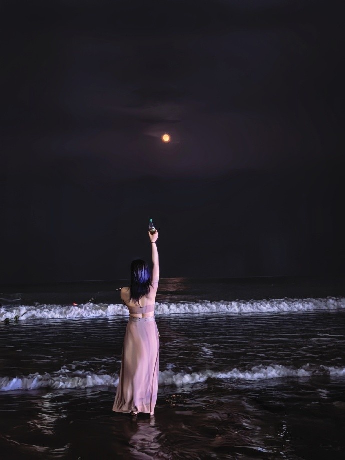 无畏契约解说白杨晒照：潮水箴言 夏夜+海滩+啤酒=青岛