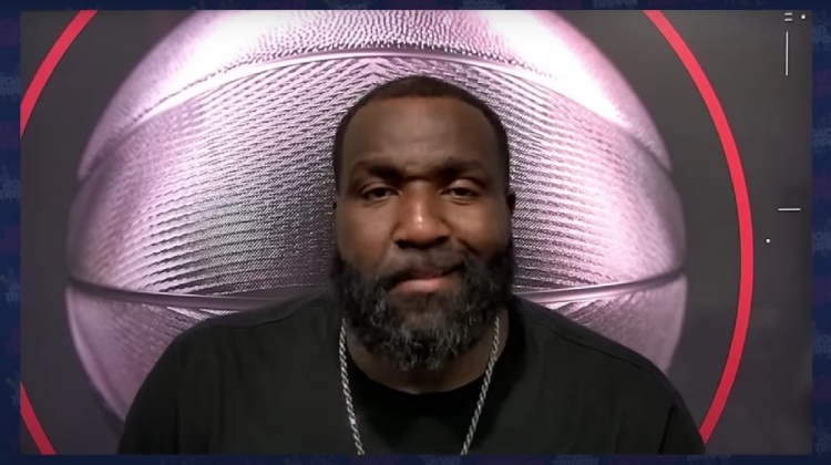 帕金斯：卢卡激励了詹姆斯卢卡瘦了之后老詹马上也开始晒训练照