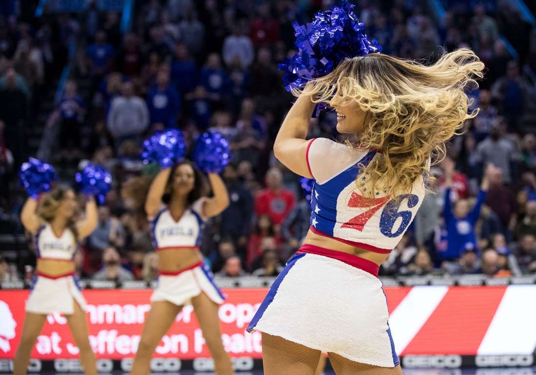 普通人如果去NBA打工，能做什么工作一年能赚多少钱