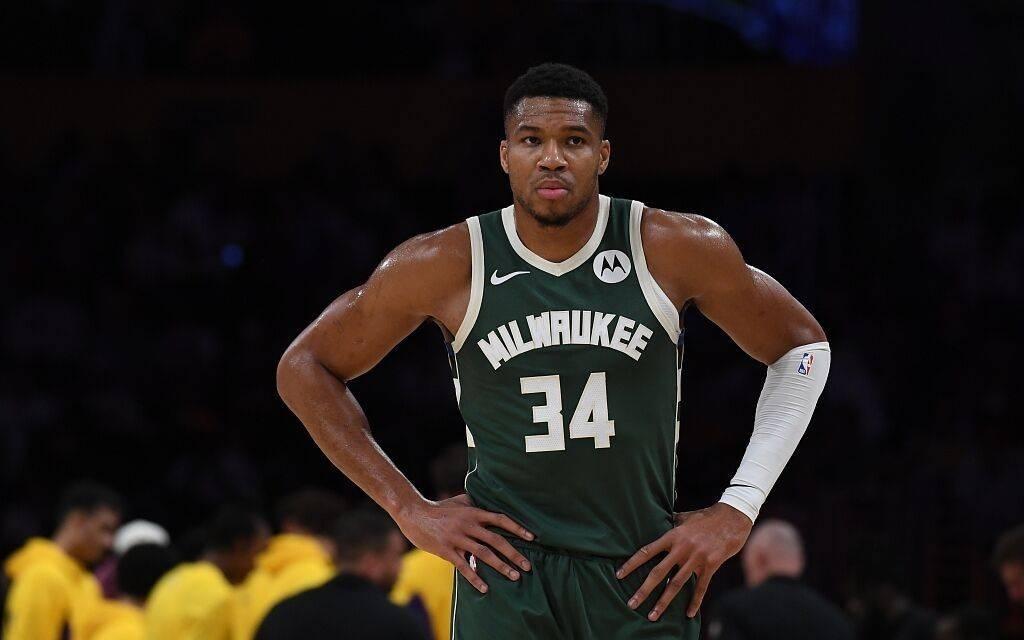 字母哥：我能在NBA打到3638岁，会回到希腊球队退役