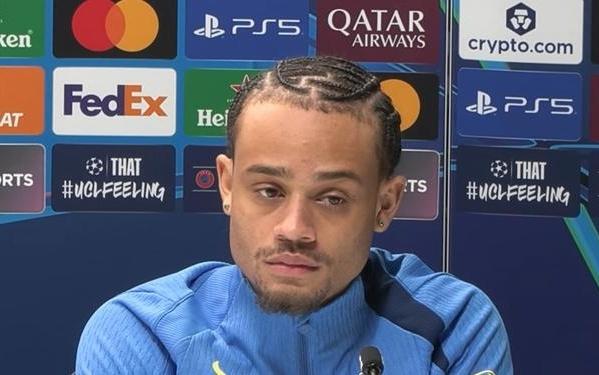 西蒙斯：欧冠是最大的舞台，我们想在主场拿到三分