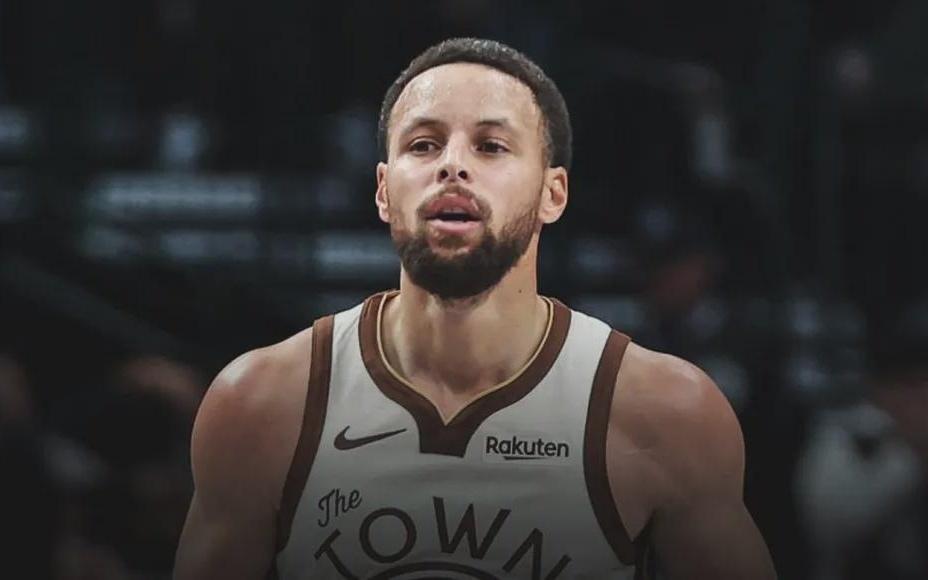 轰下38分的库里，正负值24！他怎么又被喷认清形势，放弃幻想