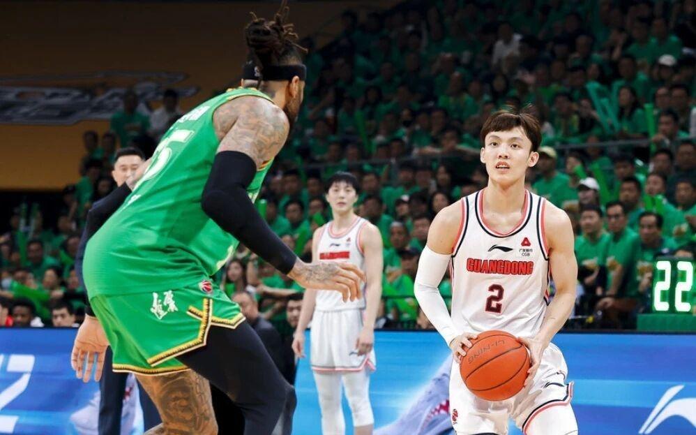 CCTV5直播辽粤大战，辽宁新外援首秀王少杰复出，龙争虎斗！