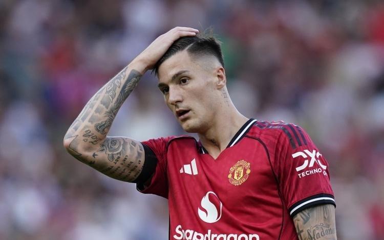 哈塞尔巴因克：曼联新援舍什科需做好上场准备，球队需让他进球