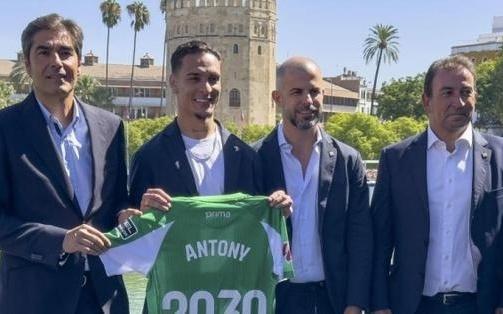 曼联有50%二转！世体：安东尼初始解约金5000万欧，最高6000万欧