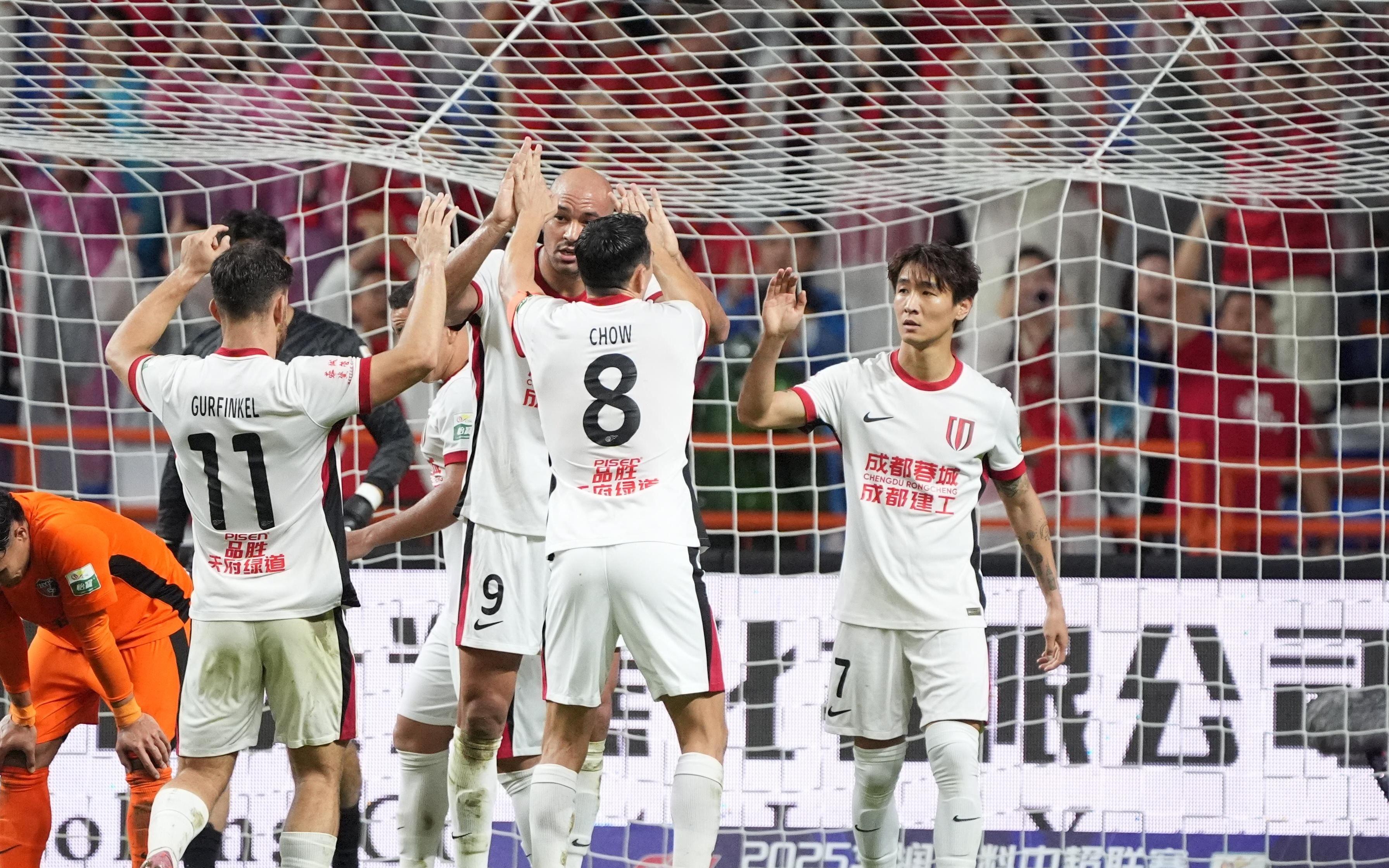高原魔鬼主场告破！玉昆15不敌蓉城，连续7个主场比赛不败终结